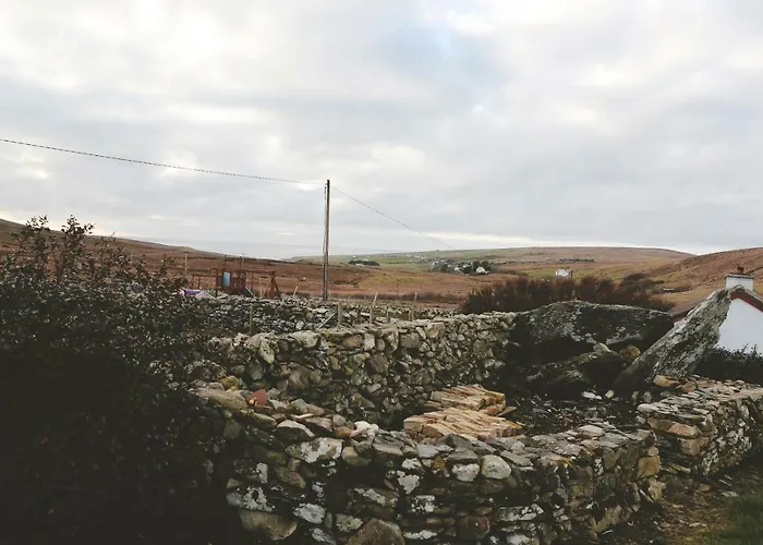 Dolmen * Glencolumbkille